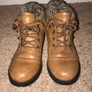 Winter ankle boots